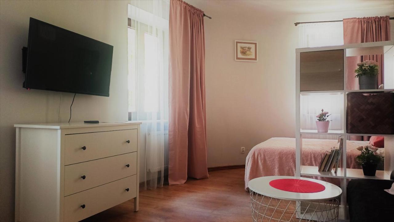 Apartament Malinowy Swietoduska 12 Lublin Kültér fotó