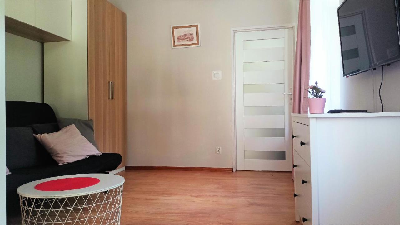 Apartament Malinowy Swietoduska 12 Lublin Kültér fotó