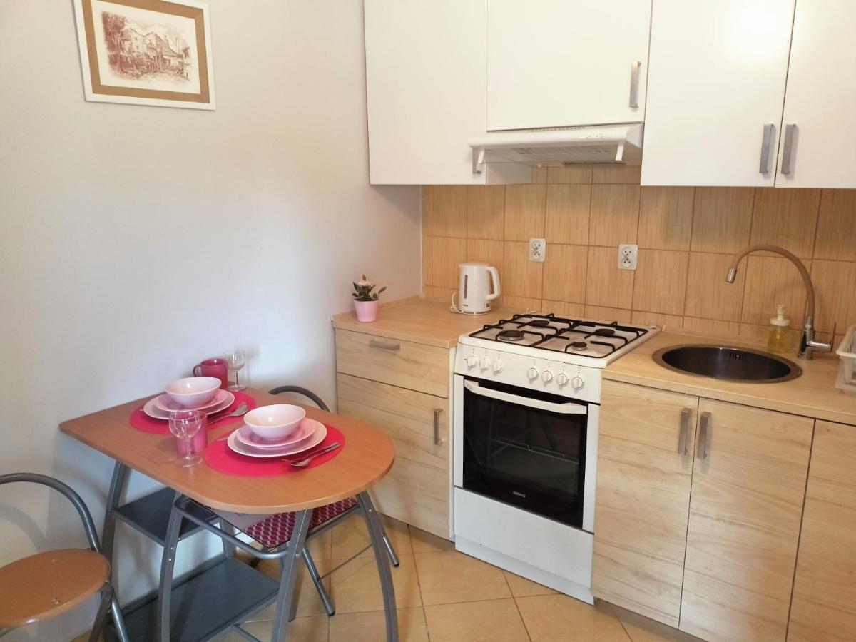 Apartament Malinowy Swietoduska 12 Lublin Kültér fotó